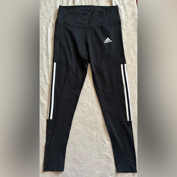 Women’s Adidas leggings - Picture 1 of 3